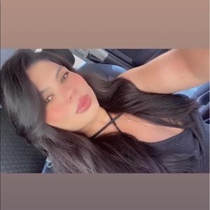 Meet your Posher, Eylin